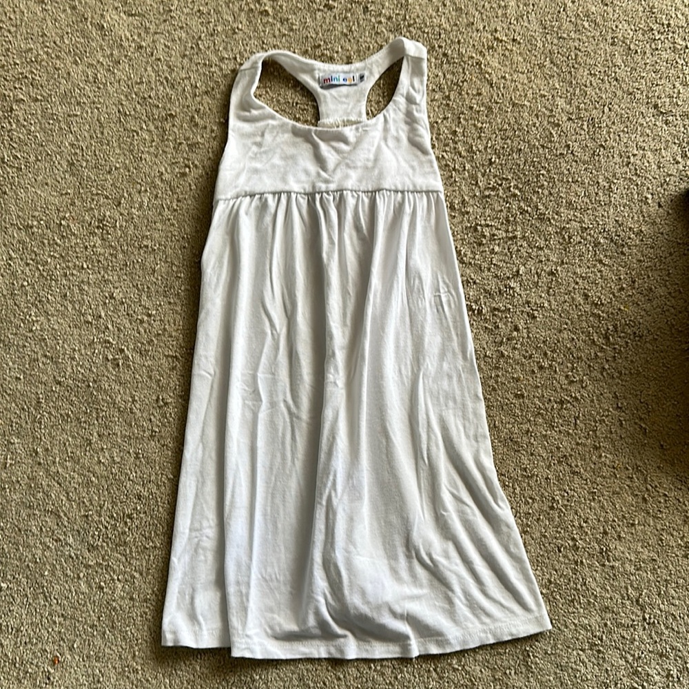 White Mini Eel (kids fighting eel) dress size 6
